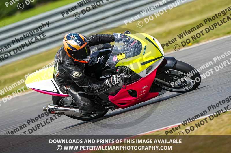 enduro digital images;event digital images;eventdigitalimages;no limits trackdays;peter wileman photography;racing digital images;snetterton;snetterton no limits trackday;snetterton photographs;snetterton trackday photographs;trackday digital images;trackday photos